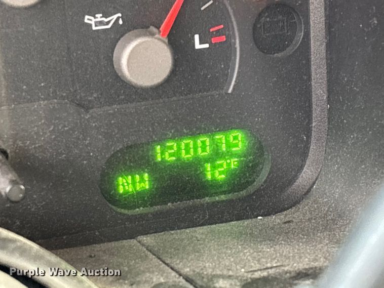 image for item FG0182 2004 Ford Explorer SUV