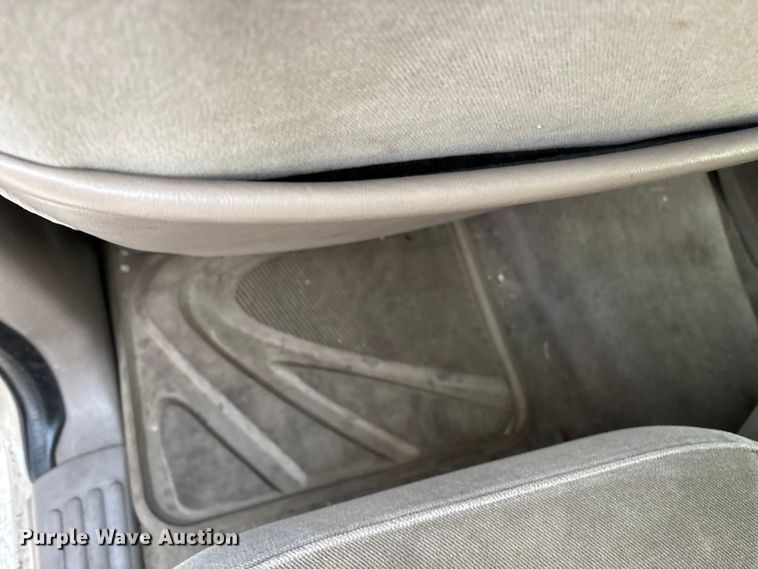 image for item FG0182 2004 Ford Explorer SUV