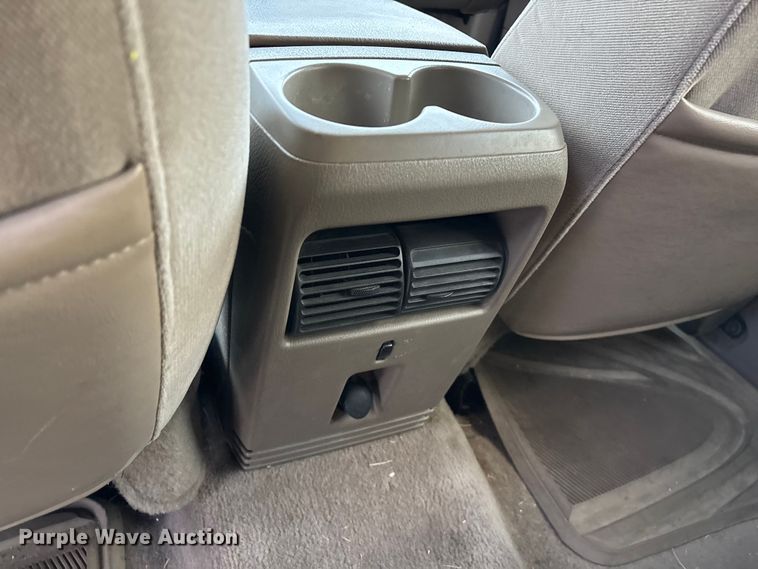 image for item FG0182 2004 Ford Explorer SUV