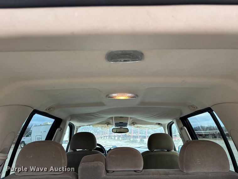 image for item FG0182 2004 Ford Explorer SUV