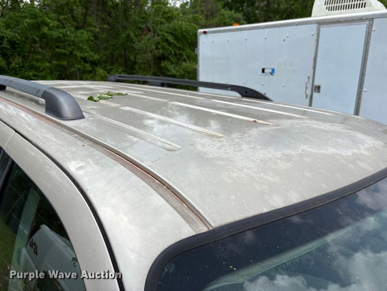 image for item FG0182 2004 Ford Explorer SUV
