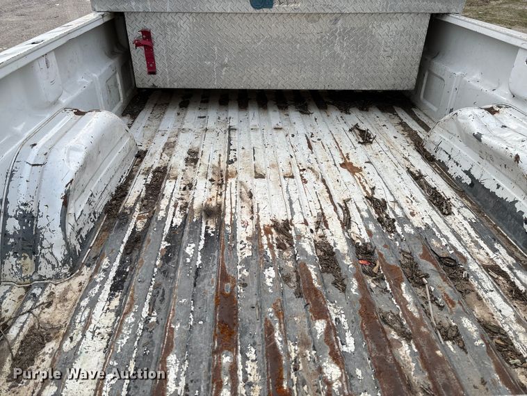 image for item FG0183 2006 Chevrolet Silverado 1500 pickup truck