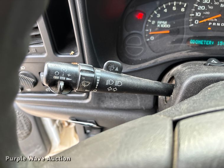 image for item FG0183 2006 Chevrolet Silverado 1500 pickup truck