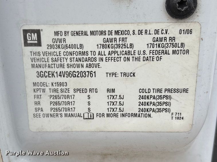 image for item FG0183 2006 Chevrolet Silverado 1500 pickup truck