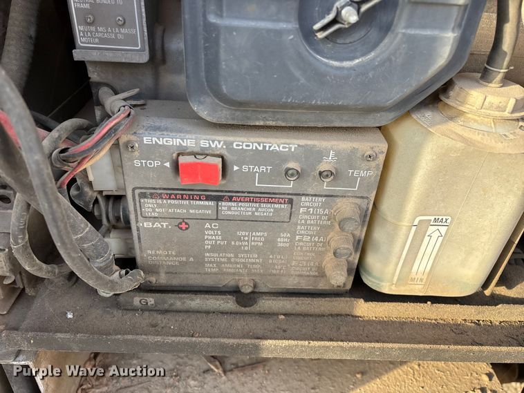 image for item FG0184 2001 Ford E350 utility van