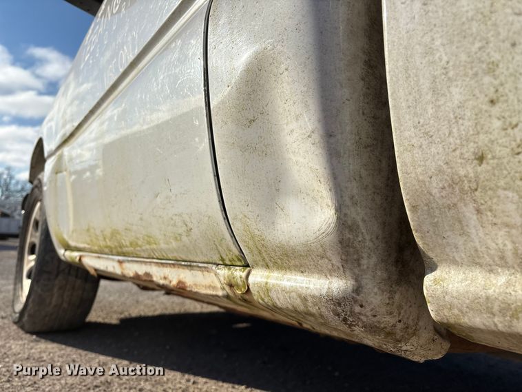 image for item FG0185 2005 Chevrolet Silverado 1500 pickup truck