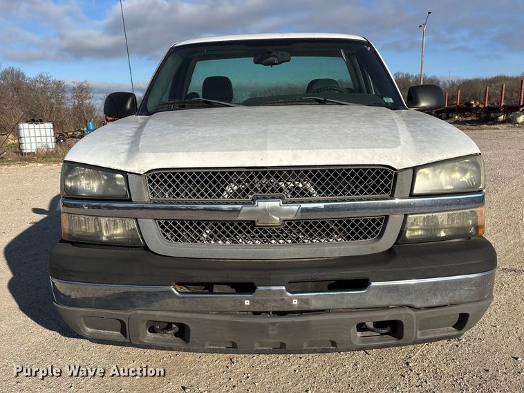 image for item FG0185 2005 Chevrolet Silverado 1500 pickup truck
