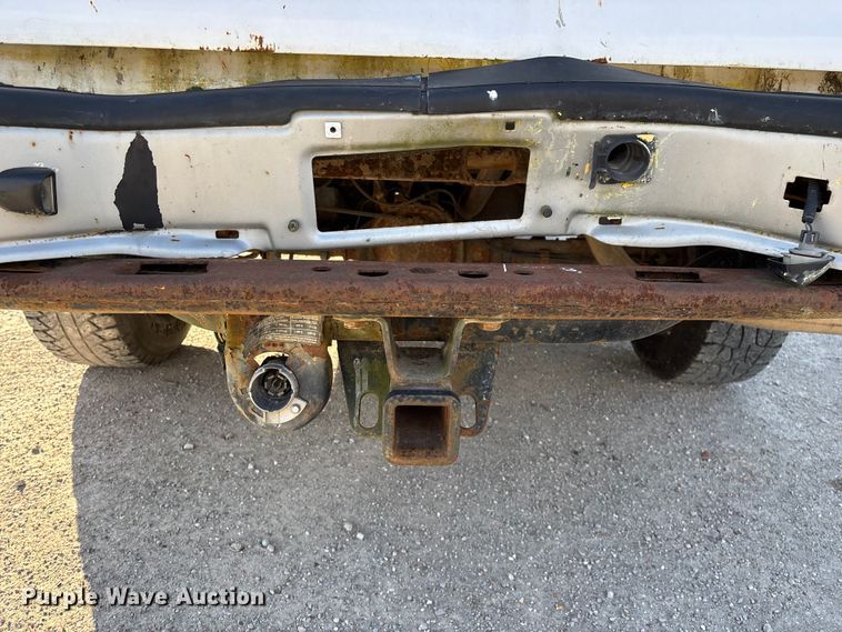 image for item FG0185 2005 Chevrolet Silverado 1500 pickup truck