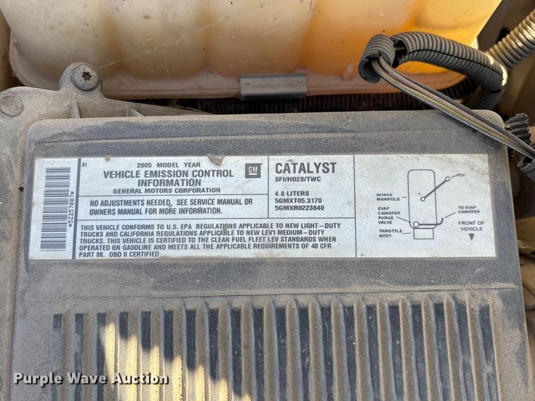 image for item FG0185 2005 Chevrolet Silverado 1500 pickup truck