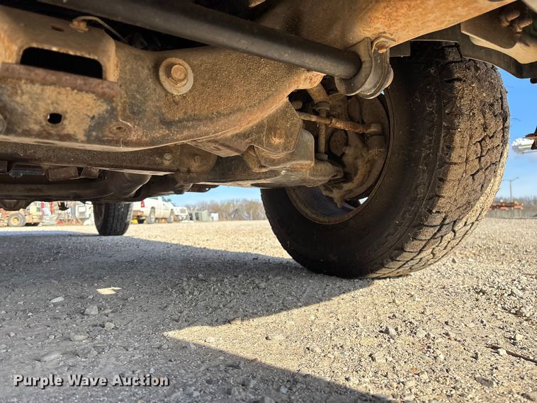 image for item FG0186 2005 Chevrolet Silverado 1500 pickup truck