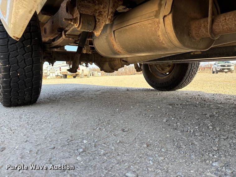 image for item FG0186 2005 Chevrolet Silverado 1500 pickup truck