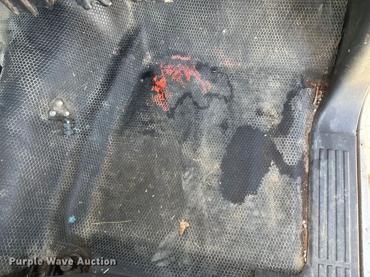 image for item FG0186 2005 Chevrolet Silverado 1500 pickup truck