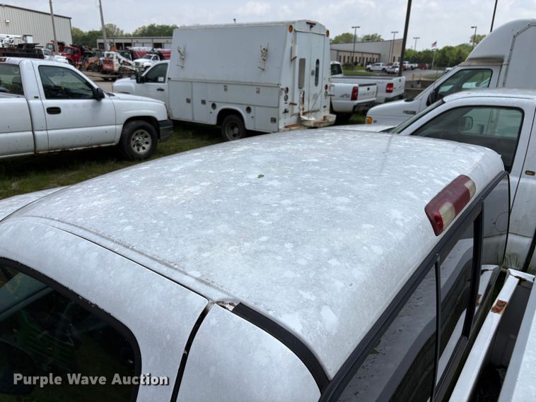 image for item FG0186 2005 Chevrolet Silverado 1500 pickup truck