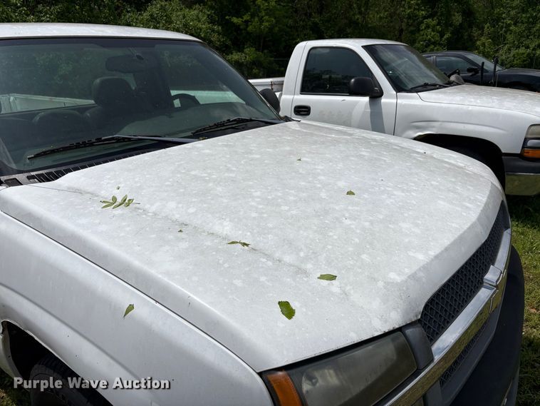 image for item FG0186 2005 Chevrolet Silverado 1500 pickup truck