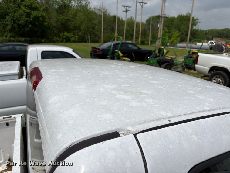 image for item FG0186 2005 Chevrolet Silverado 1500 pickup truck