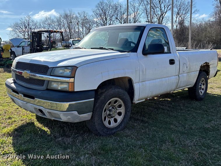 image for item FG0187 2005 Chevrolet Silverado 1500 pickup truck