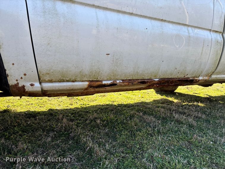 image for item FG0187 2005 Chevrolet Silverado 1500 pickup truck