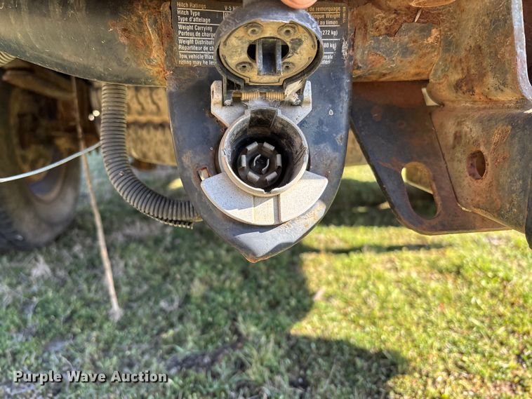 image for item FG0187 2005 Chevrolet Silverado 1500 pickup truck