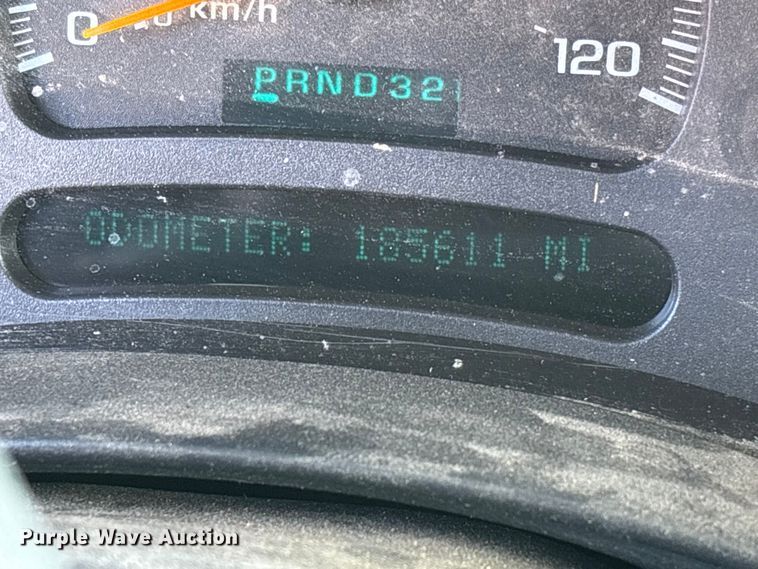 image for item FG0187 2005 Chevrolet Silverado 1500 pickup truck