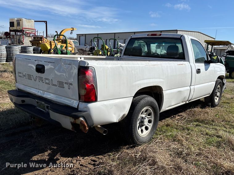 image for item FG0188 2006 Chevrolet Silverado 1500 pickup truck