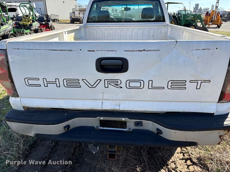 image for item FG0188 2006 Chevrolet Silverado 1500 pickup truck