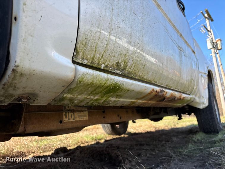 image for item FG0188 2006 Chevrolet Silverado 1500 pickup truck