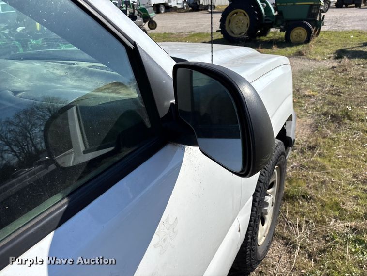 image for item FG0188 2006 Chevrolet Silverado 1500 pickup truck