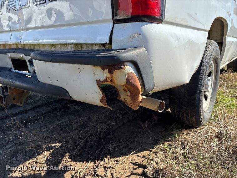 image for item FG0188 2006 Chevrolet Silverado 1500 pickup truck