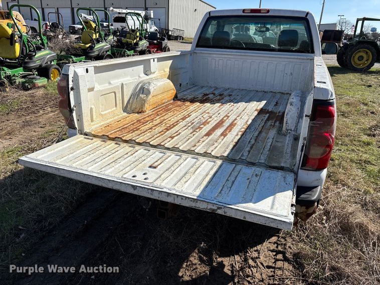 image for item FG0188 2006 Chevrolet Silverado 1500 pickup truck