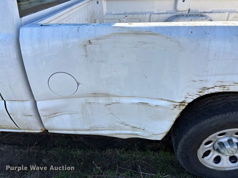 image for item FG0188 2006 Chevrolet Silverado 1500 pickup truck