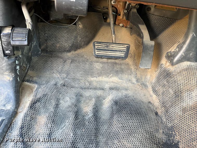 image for item FG0188 2006 Chevrolet Silverado 1500 pickup truck