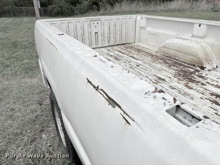 image for item FG0188 2006 Chevrolet Silverado 1500 pickup truck