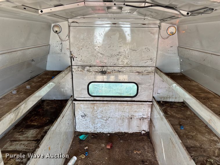 image for item FG0189 2008 Chevrolet Silverado 2500 utility bed pickup truck