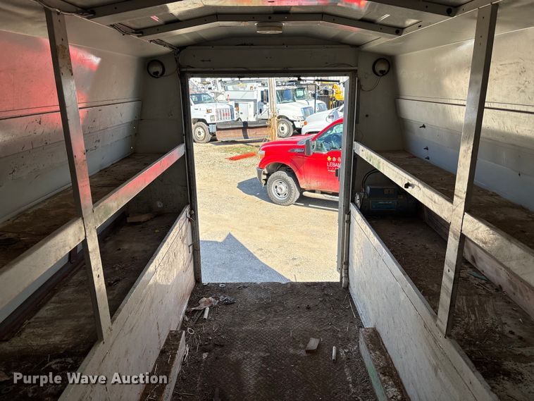 image for item FG0189 2008 Chevrolet Silverado 2500 utility bed pickup truck