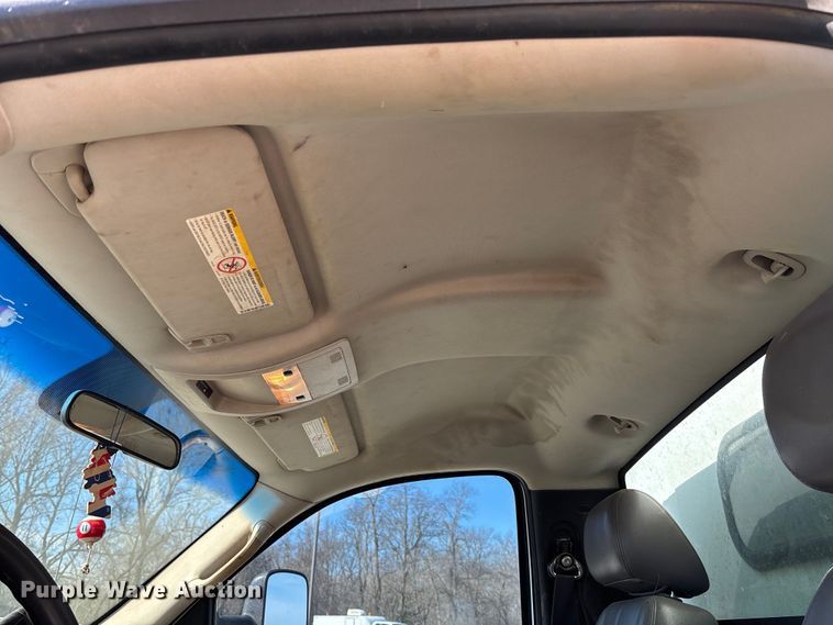 image for item FG0189 2008 Chevrolet Silverado 2500 utility bed pickup truck