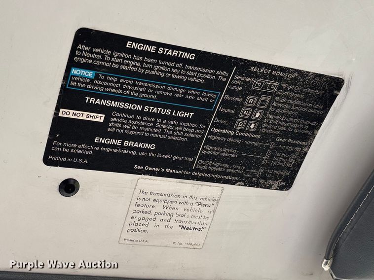 image for item FG0191 2002 Chevrolet C7 bucket truck