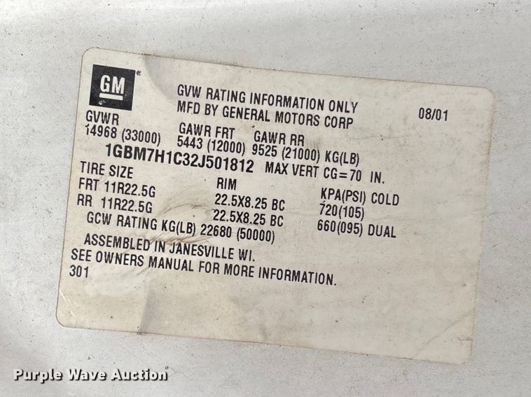 image for item FG0191 2002 Chevrolet C7 bucket truck