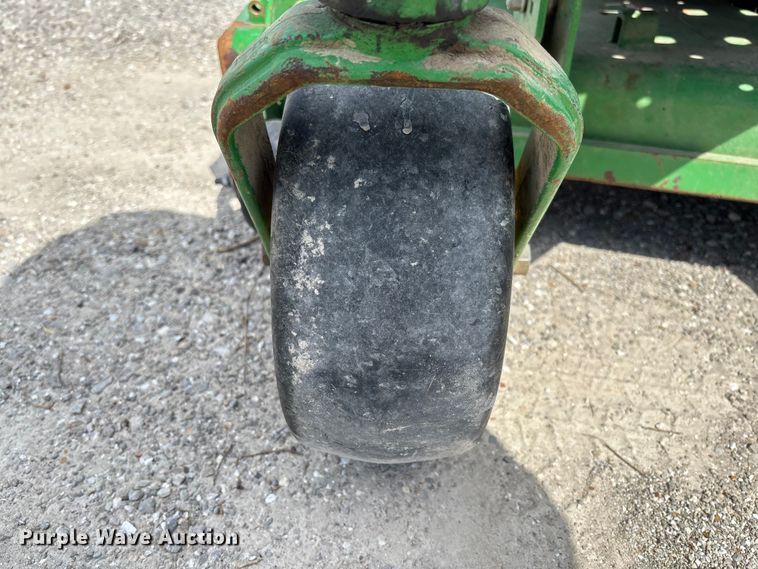 image for item FG0192 2018 John Deere Z960M ZTR lawn mower