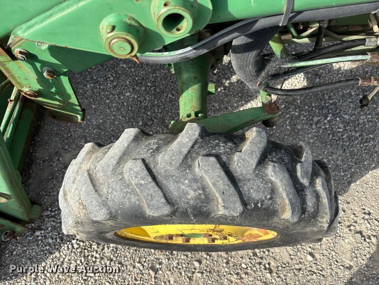 image for item FG0206 John Deere 970 MFWD tractor