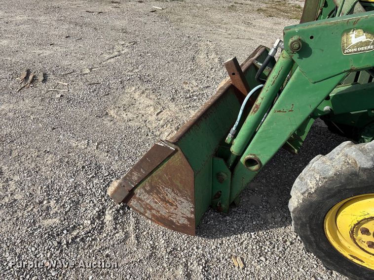 image for item FG0206 John Deere 970 MFWD tractor