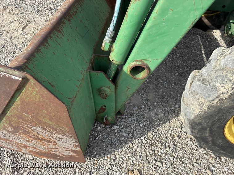 image for item FG0206 John Deere 970 MFWD tractor