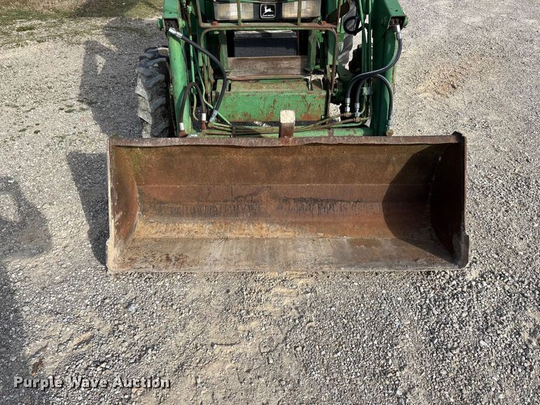 image for item FG0206 John Deere 970 MFWD tractor