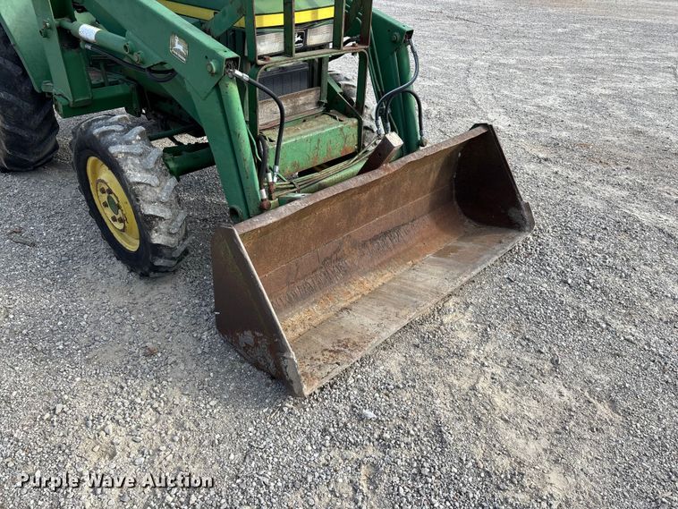image for item FG0206 John Deere 970 MFWD tractor