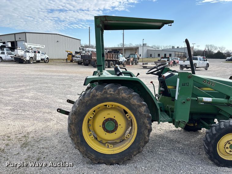 image for item FG0206 John Deere 970 MFWD tractor