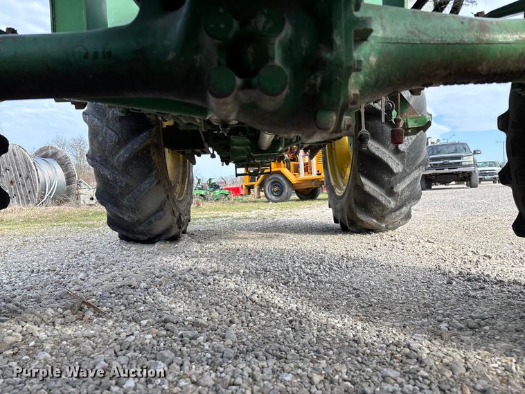 image for item FG0206 John Deere 970 MFWD tractor