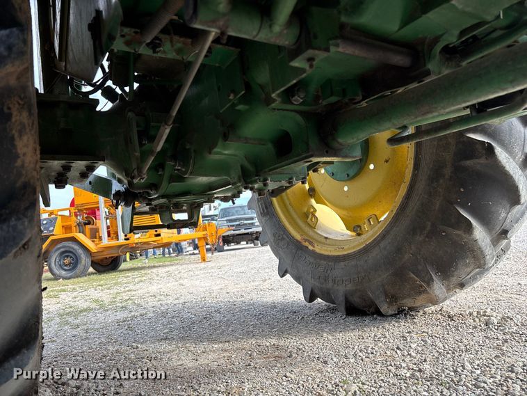 image for item FG0206 John Deere 970 MFWD tractor