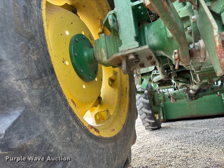 image for item FG0206 John Deere 970 MFWD tractor