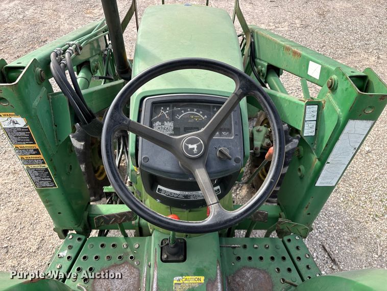 image for item FG0206 John Deere 970 MFWD tractor