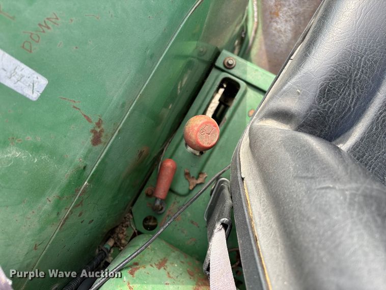 image for item FG0206 John Deere 970 MFWD tractor