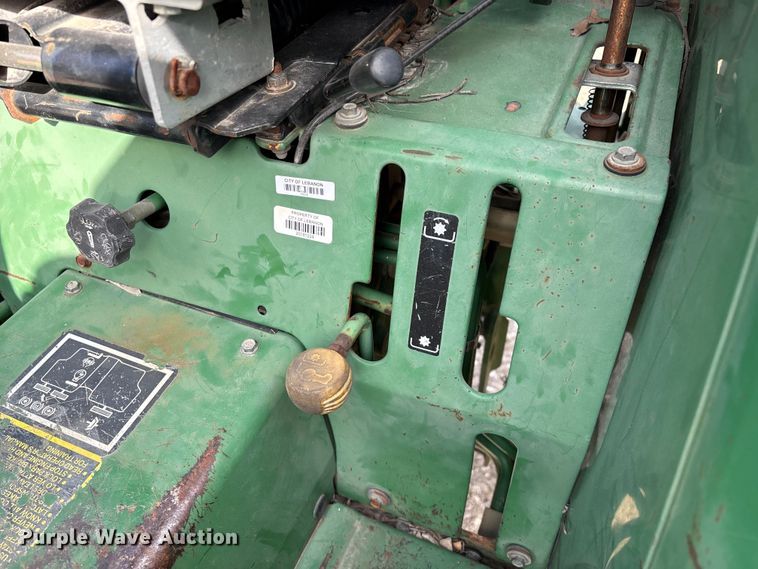 image for item FG0206 John Deere 970 MFWD tractor